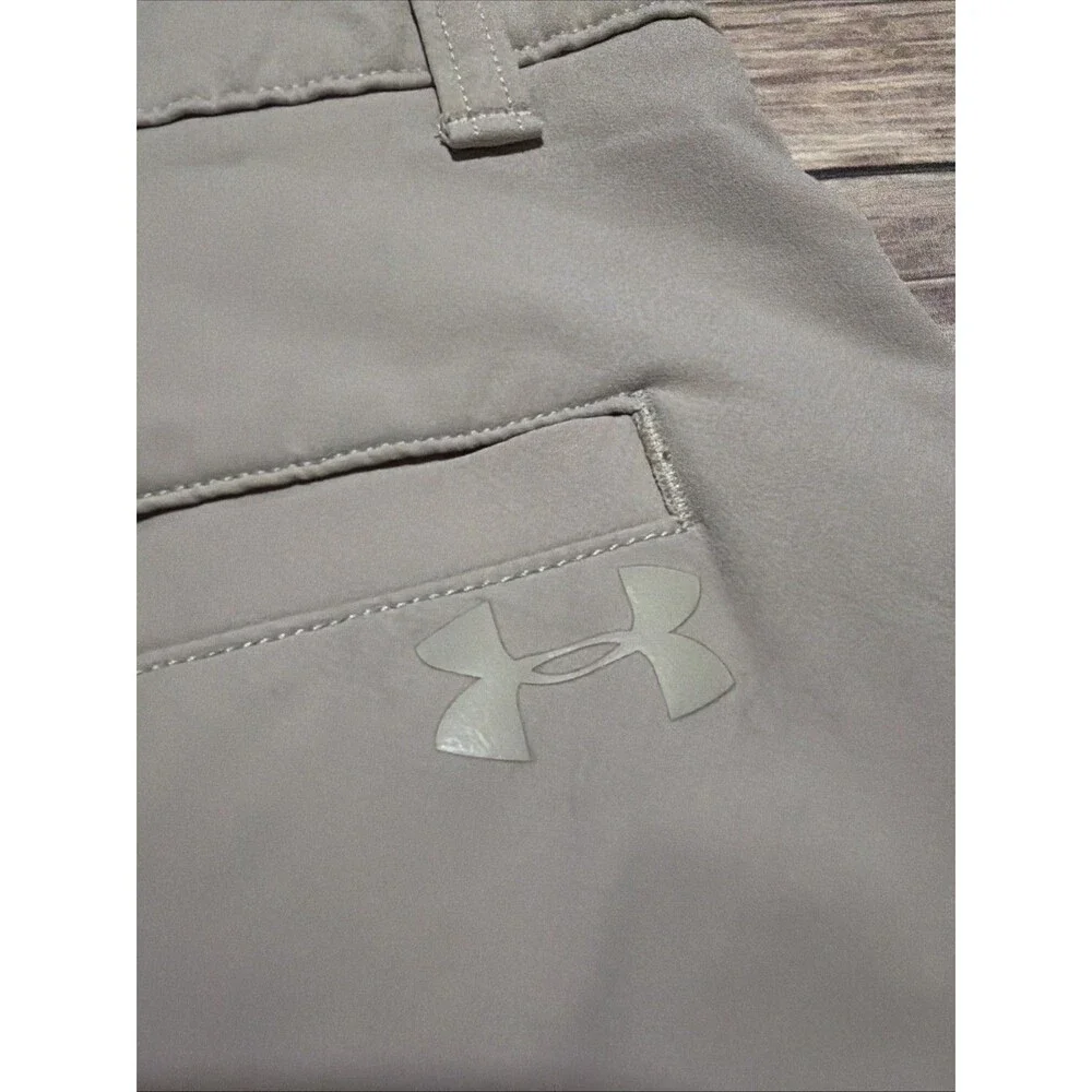 Under armour Golf Shorts Mens 36 Gamecocks Patrick DiMarco Stone Performance